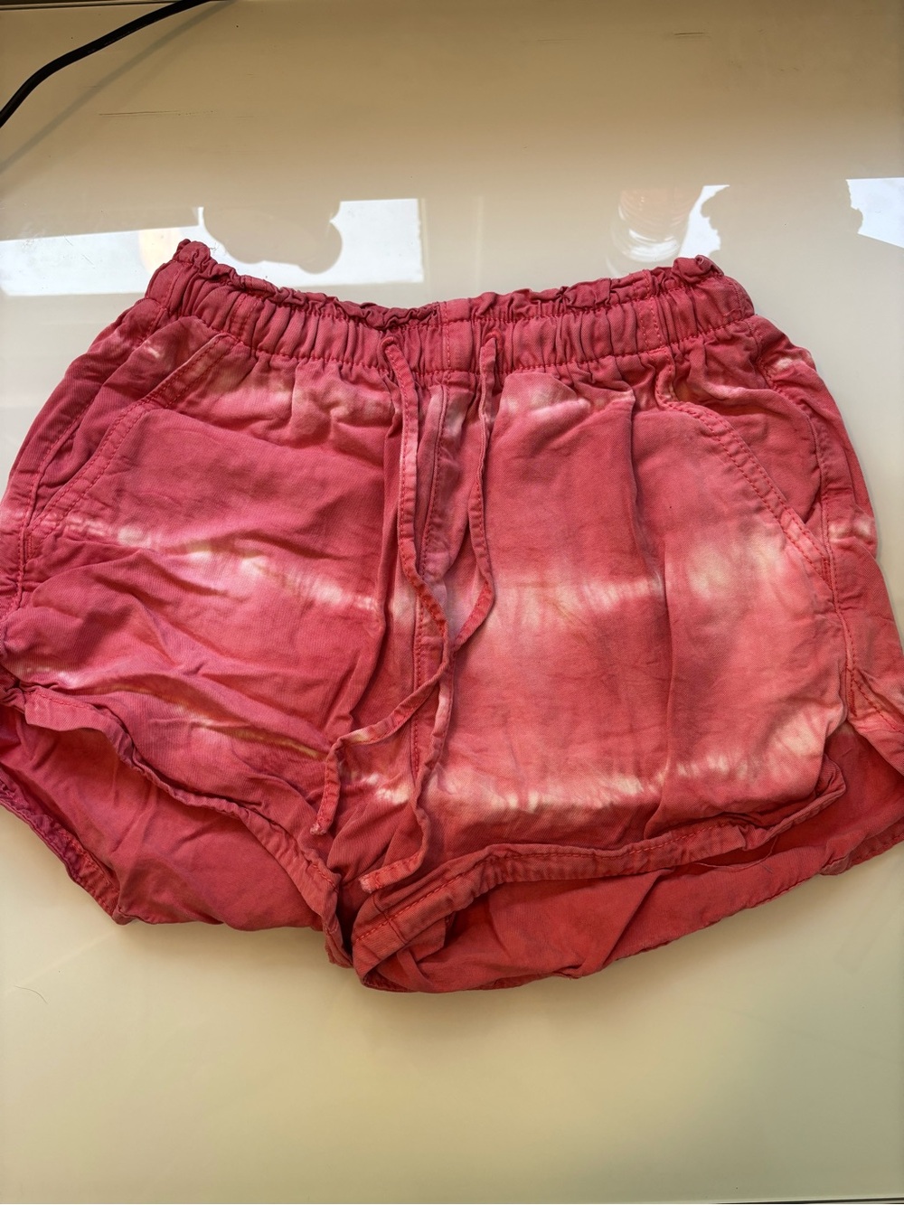 Women’s Pink Tie-Dye Drawstring Shorts